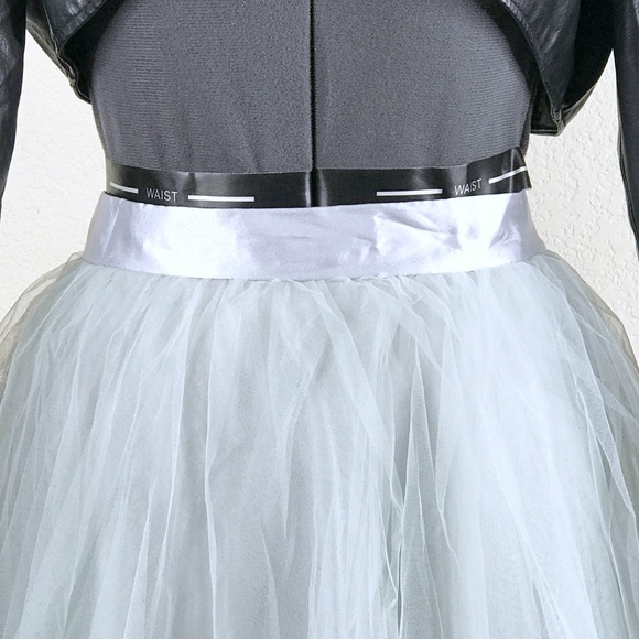# Tulle Skirt Space 46  Tulle Skirt Sz M - Picture 3 of 7